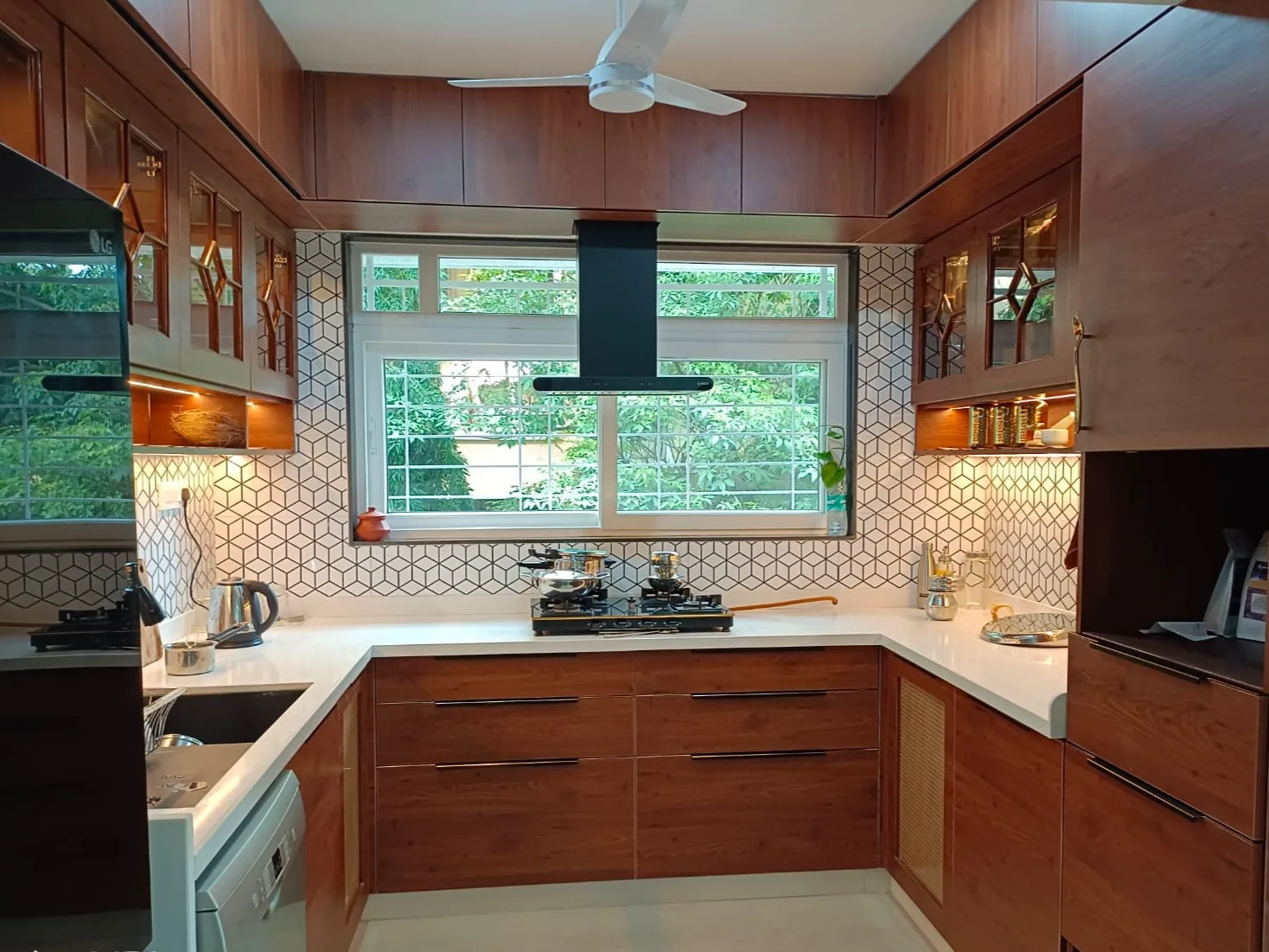 U-shaped or parallel kitchen — different layout from